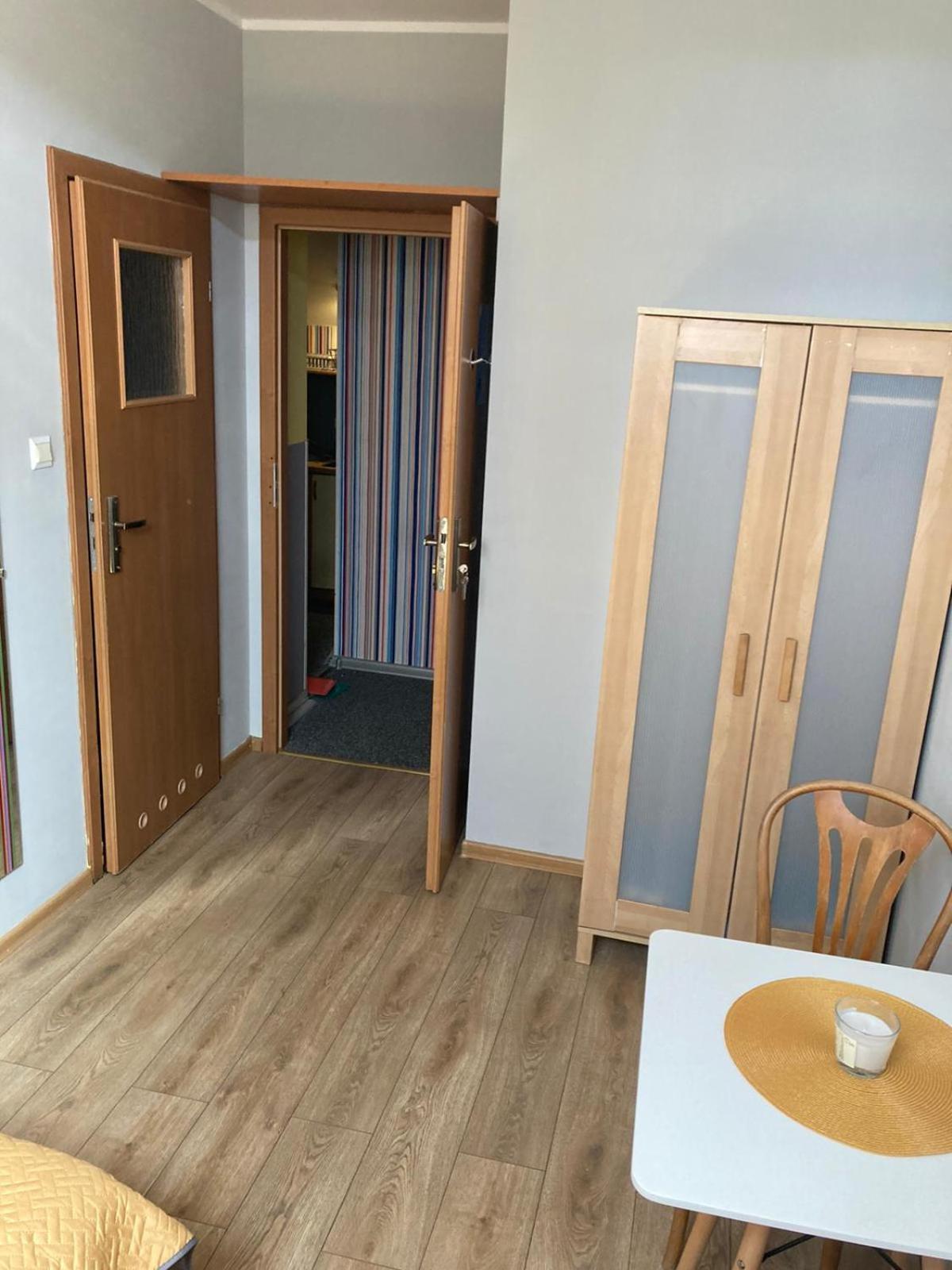 Hotel Stacja Sopot Pokoje Do Wynajecia Zimmer foto